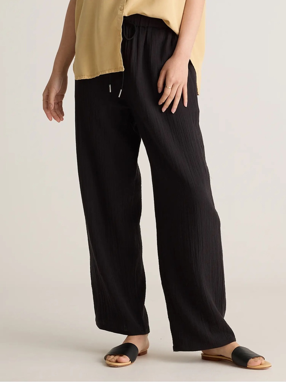 Quince 100% Organic Cotton Gauze Straight Leg Pants in Black - M